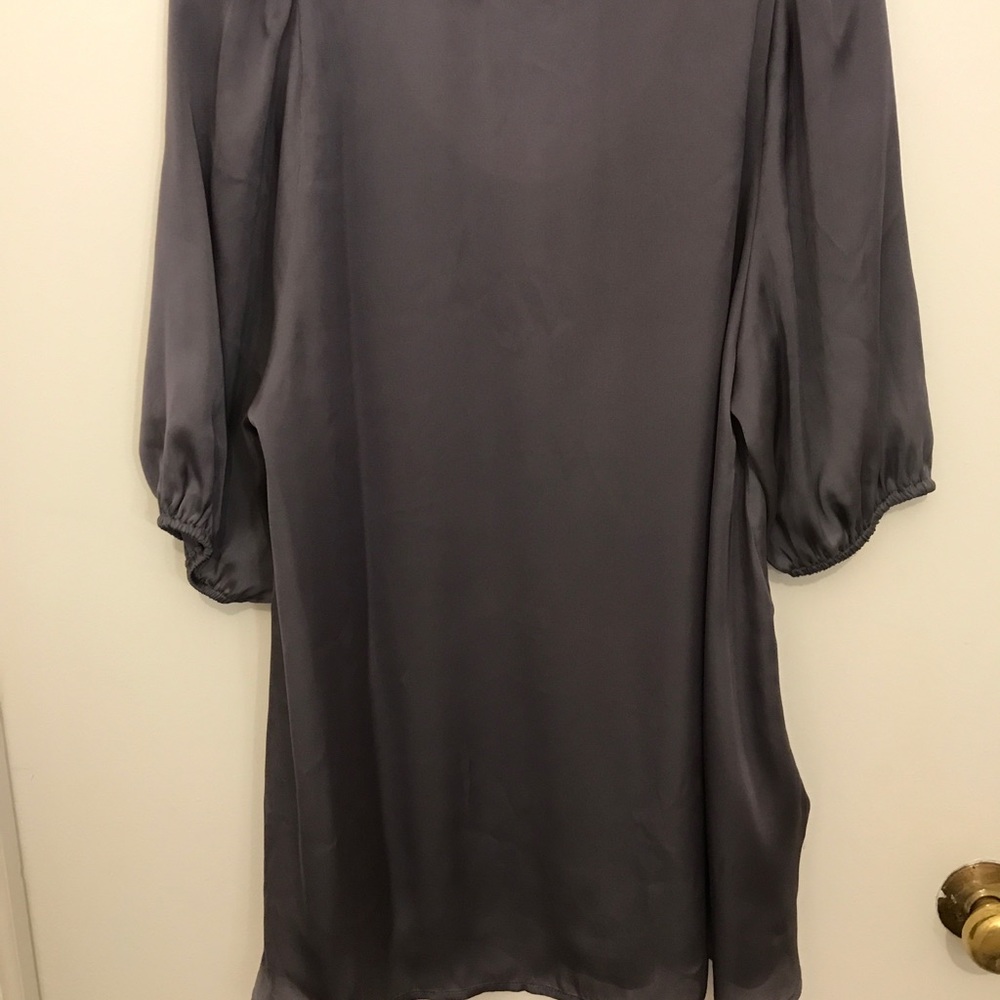 Gray Tunic - Picture 2 of 3